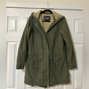 Patagonia Women's Olive Utility Jacket with Hood